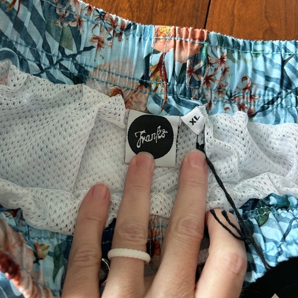 Franks Australia Swim Trunks. Men’s XL. Maui Sky with pockets. New with Tags. - Picture 3 of 7